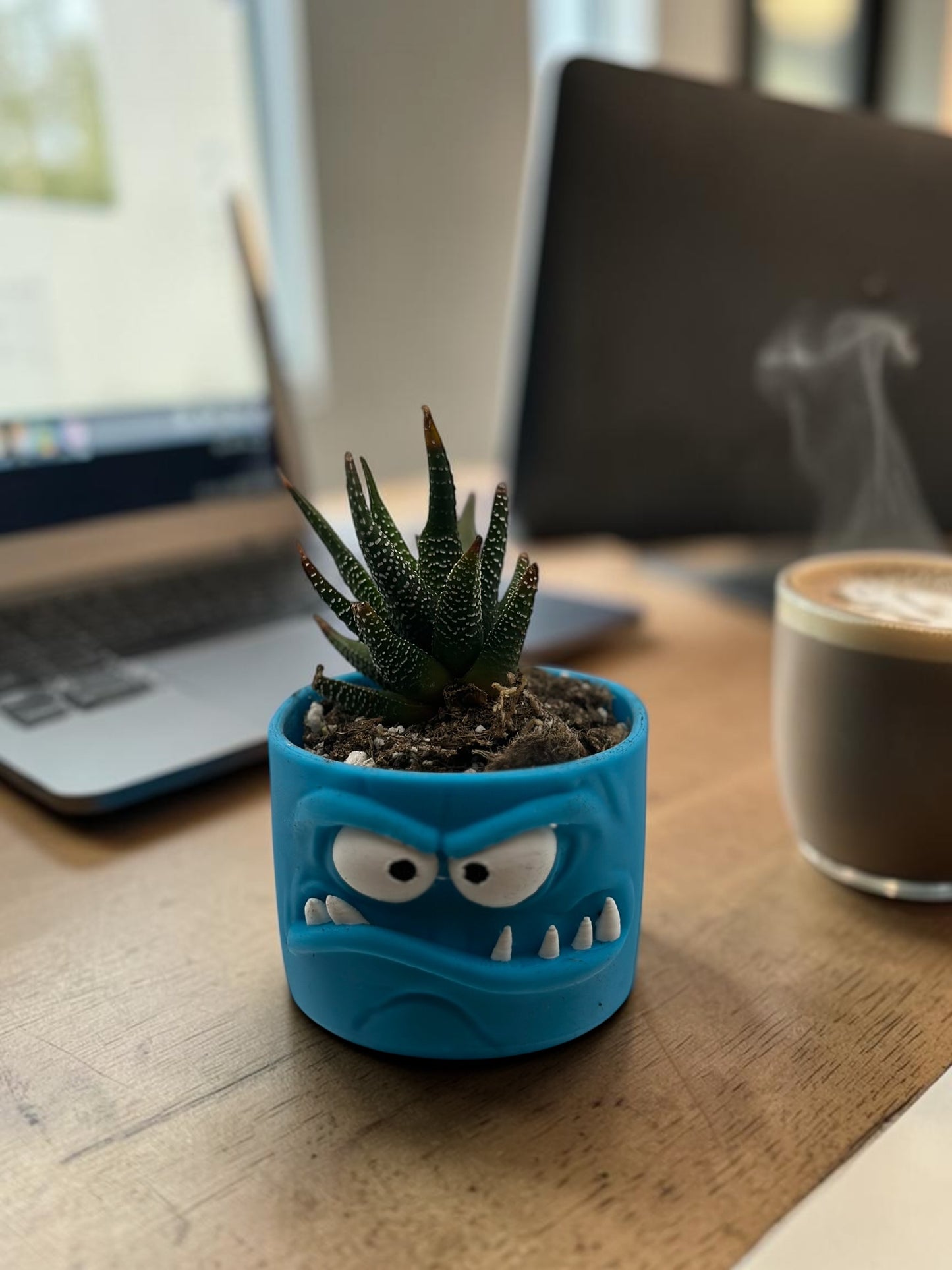 Monster Head 2" Planter