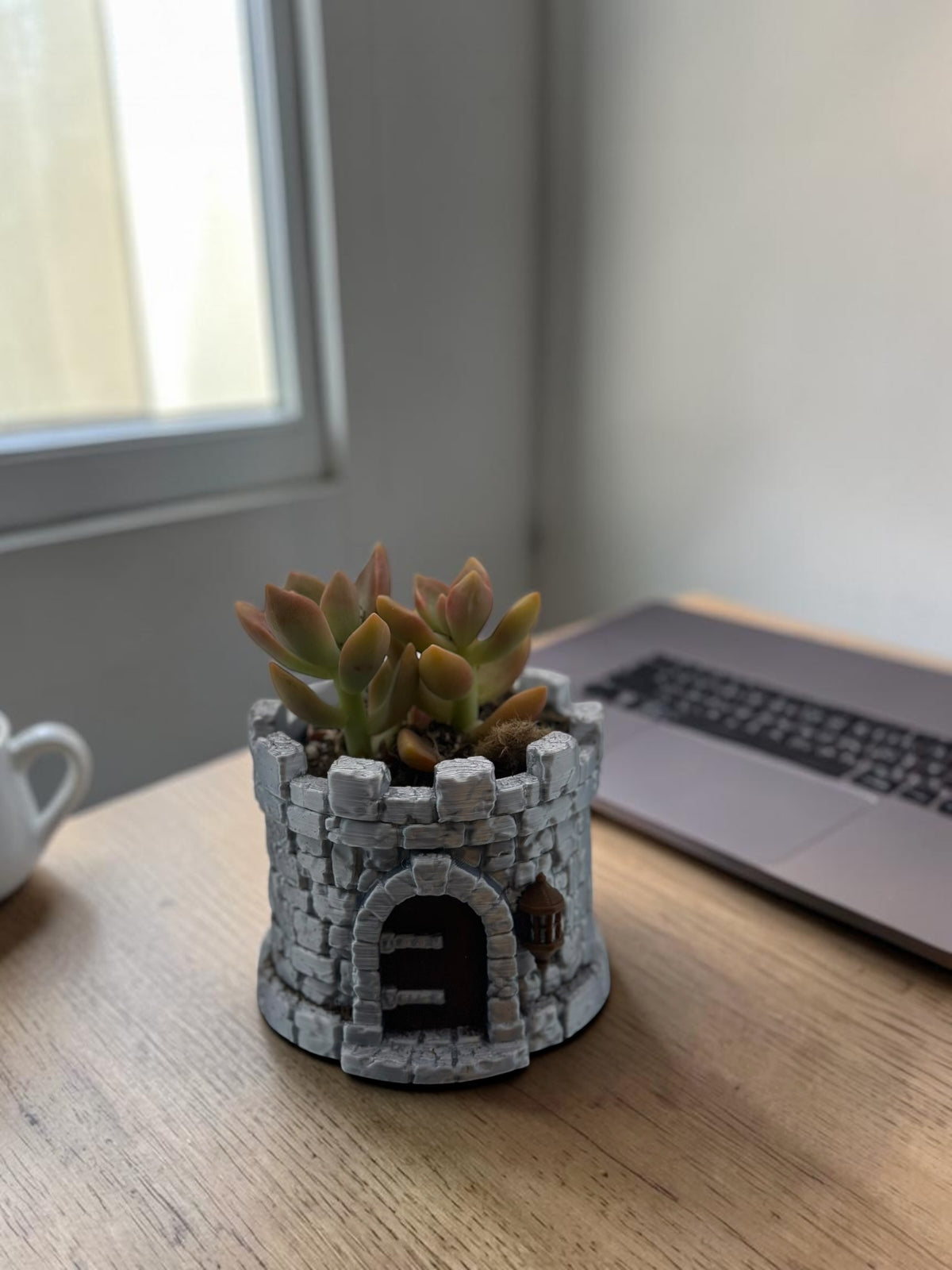 Castle 2" Planter