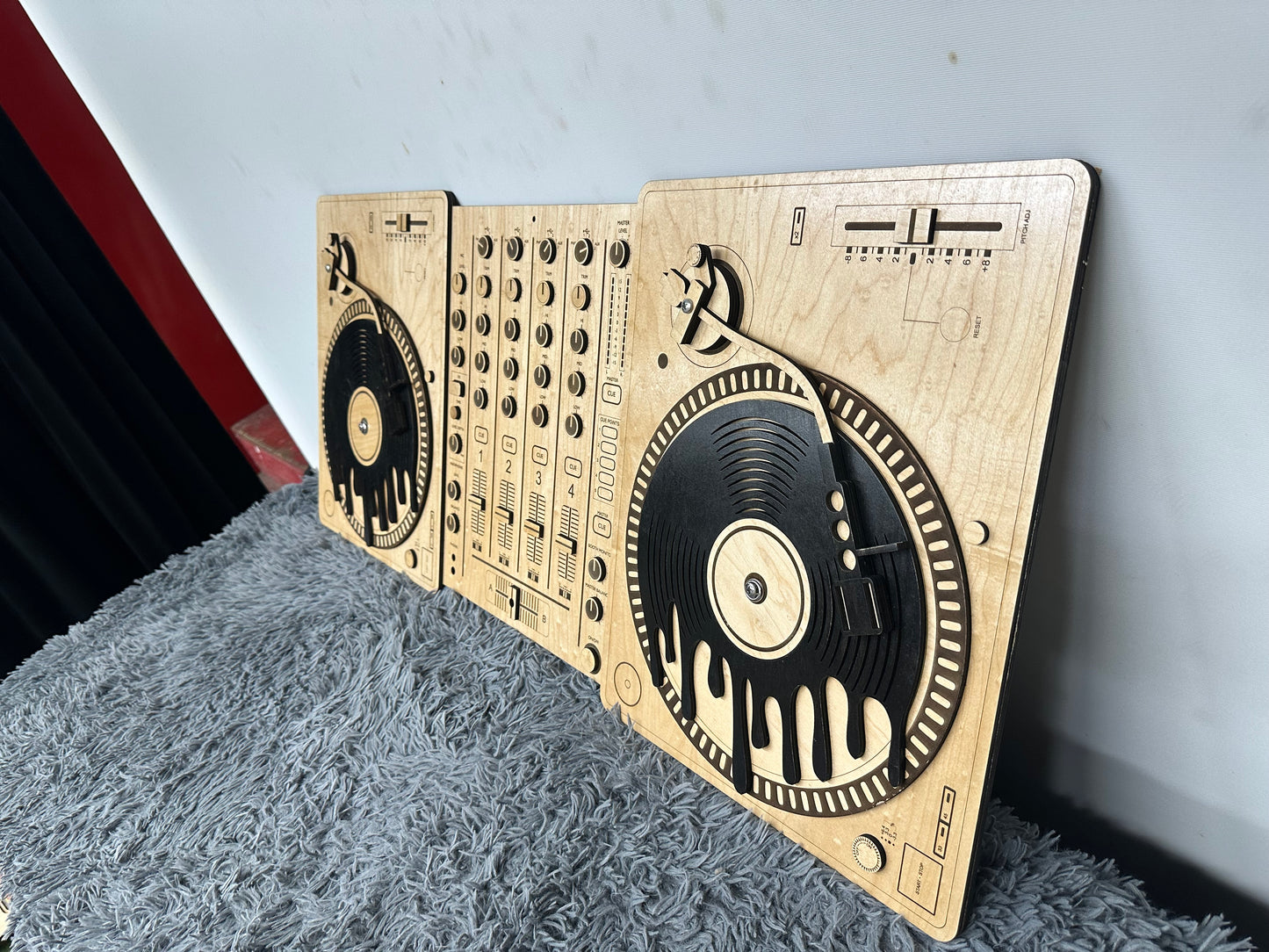 Life Sized Retro vinyl turntable and mixer